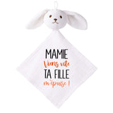 Doudou Bébé Lapin Humour Mamie Fille Gaze de Coton Cadeau Baby Shower