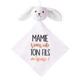 Doudou Bébé Lapin Humour Mamie Fils Gaze de Coton Cadeau Baby Shower