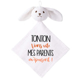 Doudou Bébé Lapin Humour Tonton Parents Gaze de Coton Cadeau Baby Shower