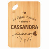 Planche bambou gravée personnalisée femme idée cadeau Fête des Mères apéro 30×20 prénom cuisine plateau fromage anniversaire noel maman mamie