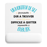 Tapis de souris ergonomique avec repose-poignet, accessoire bureau pour femme et homme, fête des pères, cadeau pas cher, idée cadeau fête des mères, secret santa, départ à la retraite, télétravail et gaming