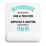 Tapis de souris ergonomique avec repose-poignet, accessoire bureau pour femme et homme, fête des pères, cadeau pas cher, idée cadeau fête des mères, secret santa, départ à la retraite, télétravail et gaming