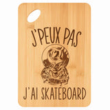 Planche bambou gravée personnalisée femme homme idée cadeau Fête des Mères Fête des Pères apéro papa maman prénom cuisine plateau fromage