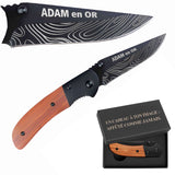 cadeau homme personnalisé idée papa fête des pères noël mari saint valentin élégant pratique gravé inox bois acier durable pliant de poche utile aventurier randonneur bricoleur chic original compagnon plein air robuste cadeau unique