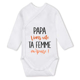 bébé enfant nourrisson idée cadeau naissance amour amitié parrain marraine famille baby shower maternité maman papa baptême anniversaire noël fête des pères papa fête des mères