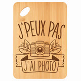 Planche bambou gravée personnalisée femme homme idée cadeau Fête des Mères Fête des Pères apéro papa maman prénom cuisine plateau fromage
