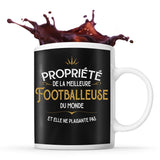 Mug noir Propriété de la Meilleure Footballeuse - Planetee