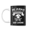 Mug femme cuisine trentenaire - Planetee