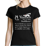 T-shirt femme Kaamelott À Vannes on n'a Pas de Graal mais… - Planetee