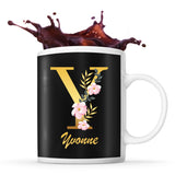 Mug noir Yvonne Lettre Fleur - Planetee
