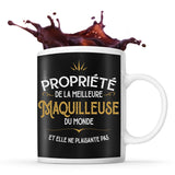 Mug noir Propriété de la Meilleure Maquilleuse - Planetee
