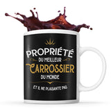 Mug noir Propriété du Meilleur Carrossier - Planetee
