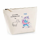 Trousse Maîtresses d'hôtel Les Autres vs Moi - Planetee