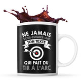 Mug personnalisable Tir à l'arc Prénom Femme Métier Age pour Archer - Planetee