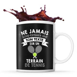 Mug personnalisable Terrain de Tennis Prénom Femme Métier Age pour Joueuse de Tennis - Planetee