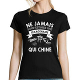 T-shirt femme chine brocante sexagénaire - Planetee