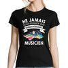 T-shirt femme musicienne quinquagénaire - Planetee