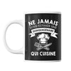 Mug femme cuisine quinquagénaire - Planetee