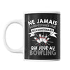 Mug femme bowling quarantenaire - Planetee