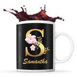 Mug noir Samantha Lettre Fleur - Planetee