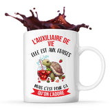 Mug l'auxiliaire de vie Elle est aux fraises - Planetee