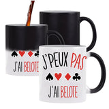 Mug Magique J'peux pas Belote - Planetee