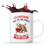 Mug la capitaine Elle est aux fraises - Planetee