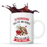 Mug la technicienne Elle est aux fraises - Planetee