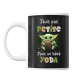 Mug J'suis pas petite J'suis un bébé Yoda - Planetee