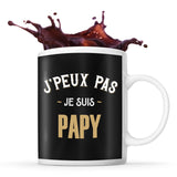 Mug noir J'peux Pas je suis Papy - Planetee